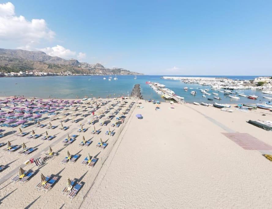 Kalaskiso' Giardini Naxos Exterior photo